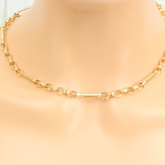 "Minimalist & Elegant Necklace Chain – Perfect for Women & Girls | UNVRC1513 - Picture 1 of 10